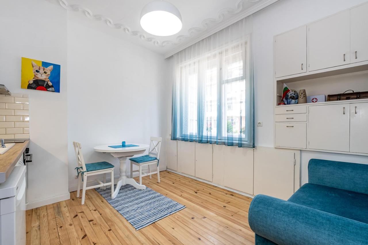 Jazz & Wine - Luxury Apartment By The Sea & Parking & Hbo & Netflix Варна Екстер'єр фото